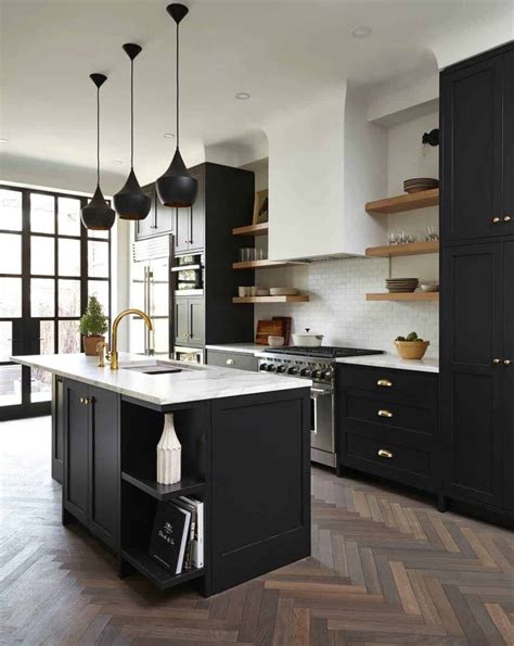 30+ Black Or White Kitchen Cabinets - DECOOMO