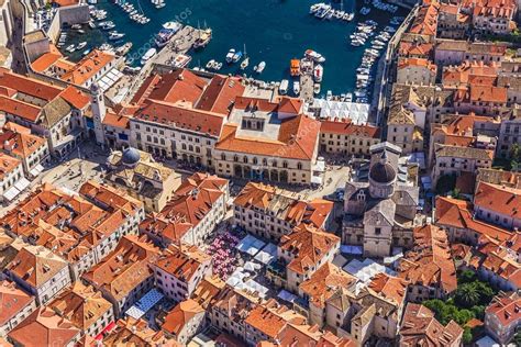 Dubrovnik old town — Stock Photo © dbajurin #46721901