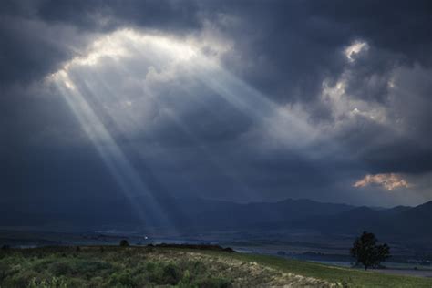 "Sun Rays Through Clouds" Images – Browse 269 Stock Photos, Vectors ...