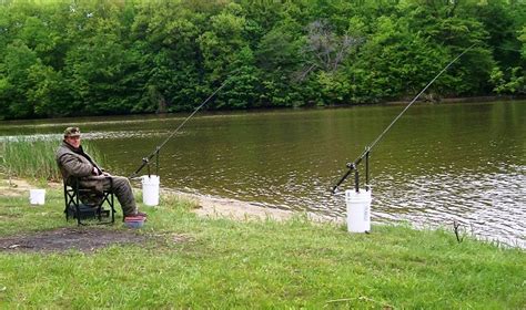 Fishing Rod Holder | Five Gallon Ideas