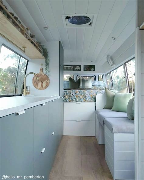 Hello Mr Pemberton | A Toyota Coaster motorhome conversion - Ben & Michelle