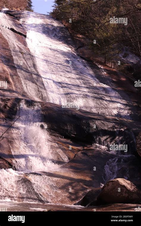 Stone Mountain falls waterfall at Stone Mountain State Park, NC Stock ...