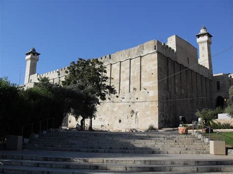 Hebron – Holy City of Earth