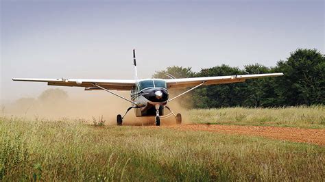 Aircraft-Cessna-Caravan-208-landing | SkySafari