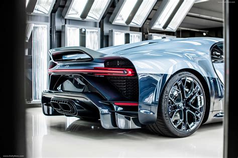 2023 Bugatti Chiron Profilee - Stunning HD Photos, Videos, Specs ...