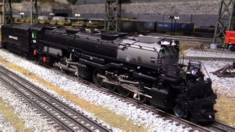 Lionel's "O Gauge" Big Boy Replica Model Train - Train Fanatics