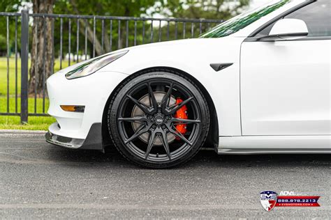 Tesla Model 3 White ADV.1 ADV5.0 Flowspec | Wheel Front