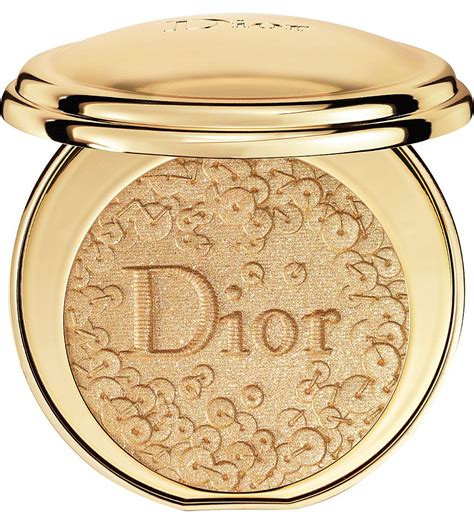 DIOR - Illuminating Pressed Powder | Selfridges.com | Maquillage ...