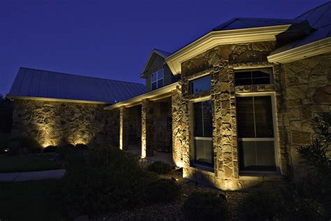 Why Use Outdoor LED Wall Washer for Architectural Facade? - RC Lighting