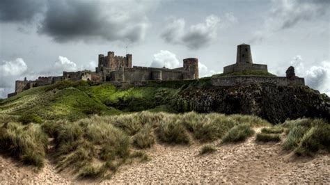 Bamburgh Castle Beach - Photo "Bamburgh castle" :: British Beaches