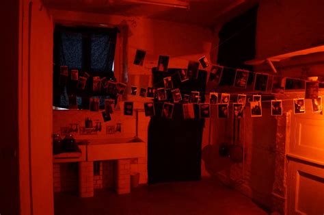 Dark room photography, Dark room, Darkroom