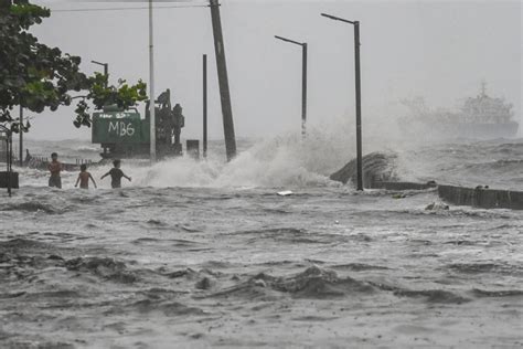 Fourth Major Storm Hits Philippines, 2,500 Villages Evacuated