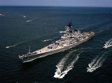 USS Iowa (BB-61) enters Norfolk after the completion of her ...