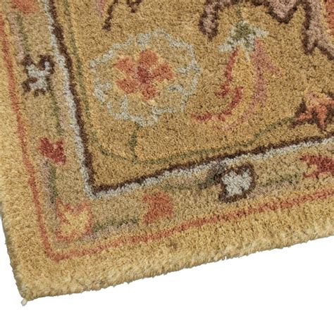 79% OFF - Pottery Barn Pottery Barn Hanan Persian-Style Rug / Decor