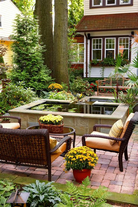 18 Backyard Landscaping Ideas to Upgrade Your Hangout Spots