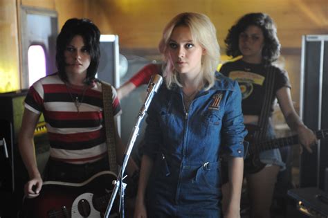 The Runaways Still - The Runaways Movie Photo (10013390) - Fanpop