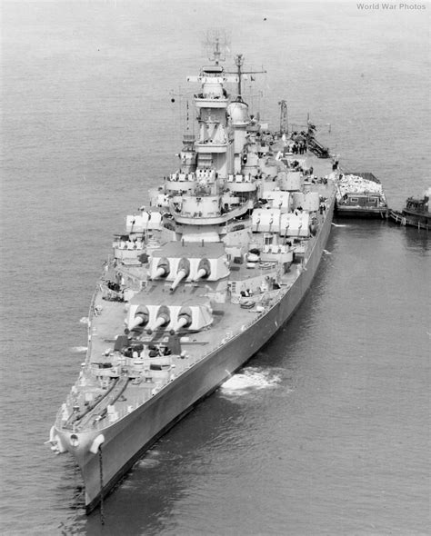 USS Iowa anchored at New York Harbor 1943 | World War Photos