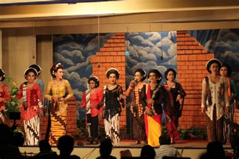 Ludruk, Hiburan Rakyat Jawa Timur #DaftarSB19 » Budaya Indonesia