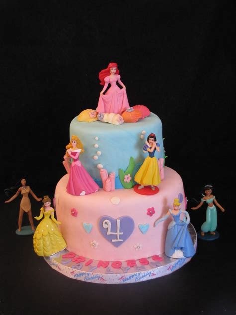 Best 25+ Disney princess birthday cakes ideas on Pinterest | Disney ...