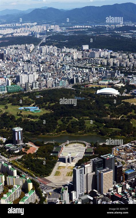 An Aerial view of Seoul's Olympic park Stock Photo - Alamy