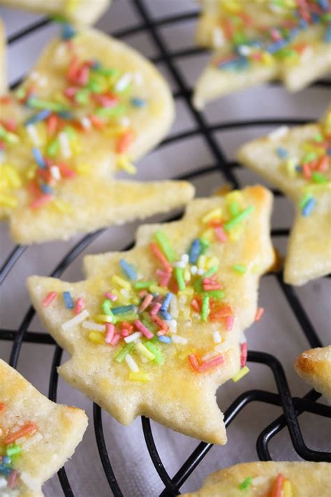 German Butter Cookies - Christmas Butterplätzchen Recipe