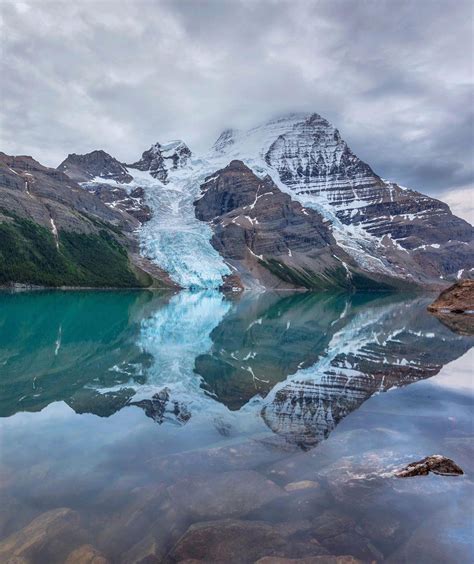 🔥 Mount Robson, Berg Lake Trail, British Columbia 🔥 : r/NatureIsFuckingLit