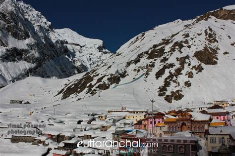 Badrinath in Winters - Uttarakhand Photos