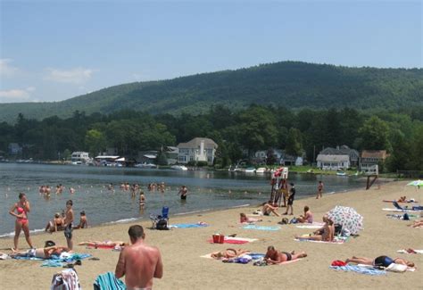 Keep cool at Lake George public beaches - The Lake George Examiner