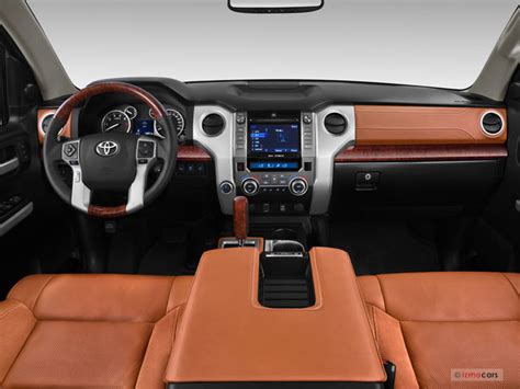 2017 Toyota Tundra: 260 Interior Photos | U.S. News