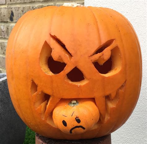 30+ Scary Pumpkin Carving Designs