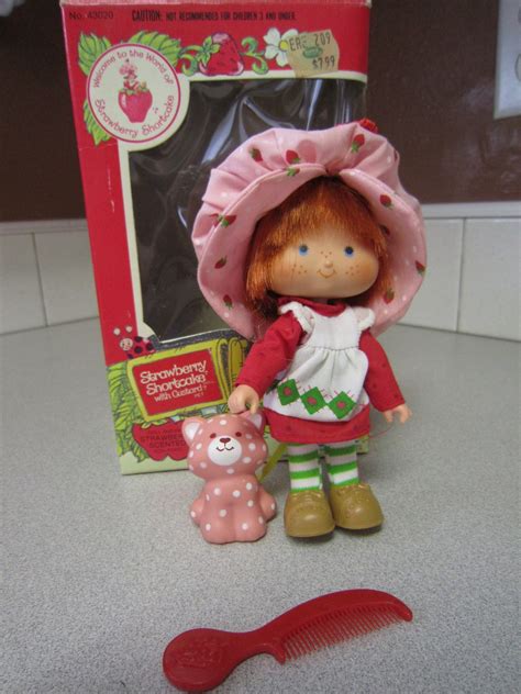 Vintage Strawberry Shortcake Doll with by therustywagonshoppe