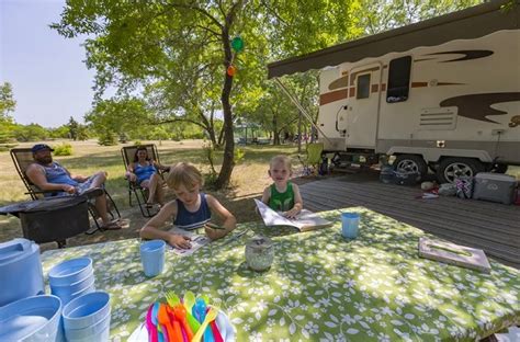 Saskatchewan Residents Prep For 2018 Camping - Woodall's Campground ...