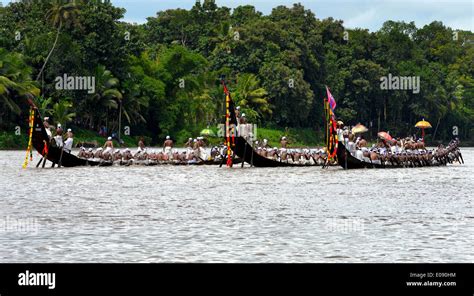 Aranmula Boat Race Stock Photo - Alamy