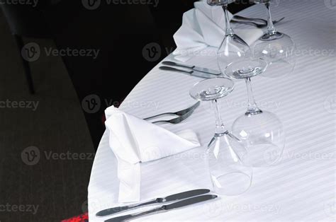 restaurant table view 11281215 Stock Photo at Vecteezy