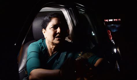 BJP denies role in I-T raids on Sasikala family