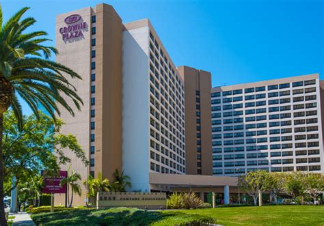 Crowne Plaza Hotel Los Angeles - Intl Airport | Discover Los Angeles