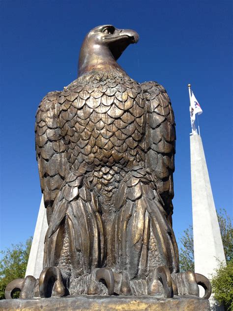 Free Images : monument, statue, flag, landmark, freedom, majestic, bald ...