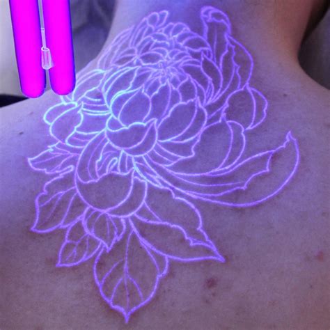 35 Awesome UV Tattoo Ideas - Gorgeously Glowing Body Art