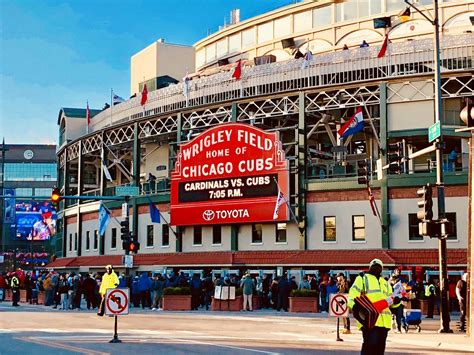 Feds accuse Chicago Cubs of eliminating disability access at Wrigley ...