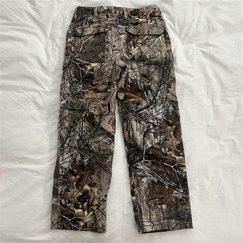 Realtree Camo Pants. Size 8-10 youth - Depop