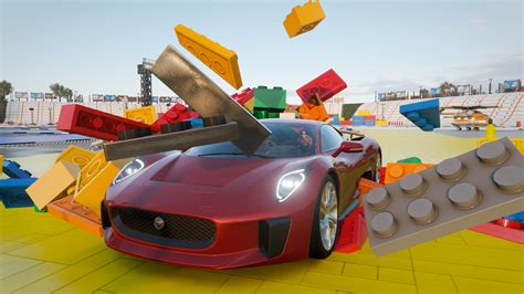 Forza Horizon 4’s Lego Expansion Is Gleefully Absurd