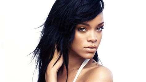 Rihanna 4k Wallpapers - Top Free Rihanna 4k Backgrounds - WallpaperAccess