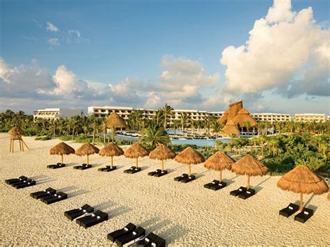 Secrets Maroma Beach Resort & Spa :: Cancun