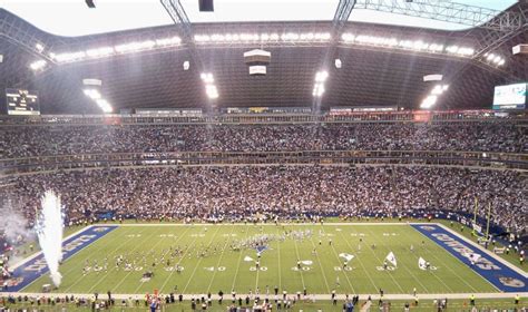 Texas Stadium - History, Photos & More of the former NFL stadium of the ...