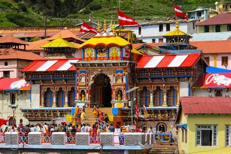 Badrinath - Travel Guide, Tips And Best Places To Visit - LoudFact