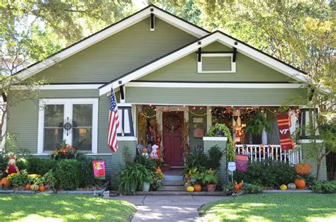 16 Fresh-looking Green Siding Houses to Create a Natural Look – La Urbana