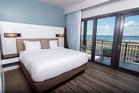 Beachfront Hotel in Navarre Beach, FL | SpringHill Suites Navarre Beach