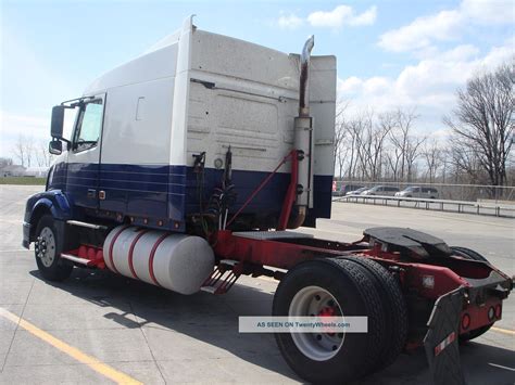 2005 Volvo Vnl Single Axle