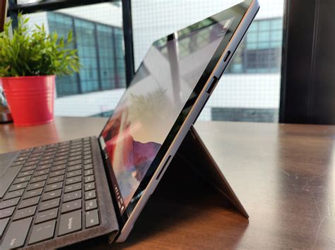 Microsoft Surface Pro 7 review: Still the best Windows tablet you can ...