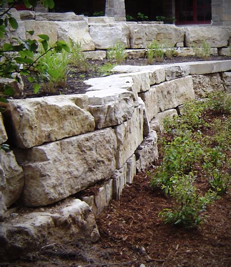 Retaining Wall Ideas to Help You Create Your Own Garden Paradise